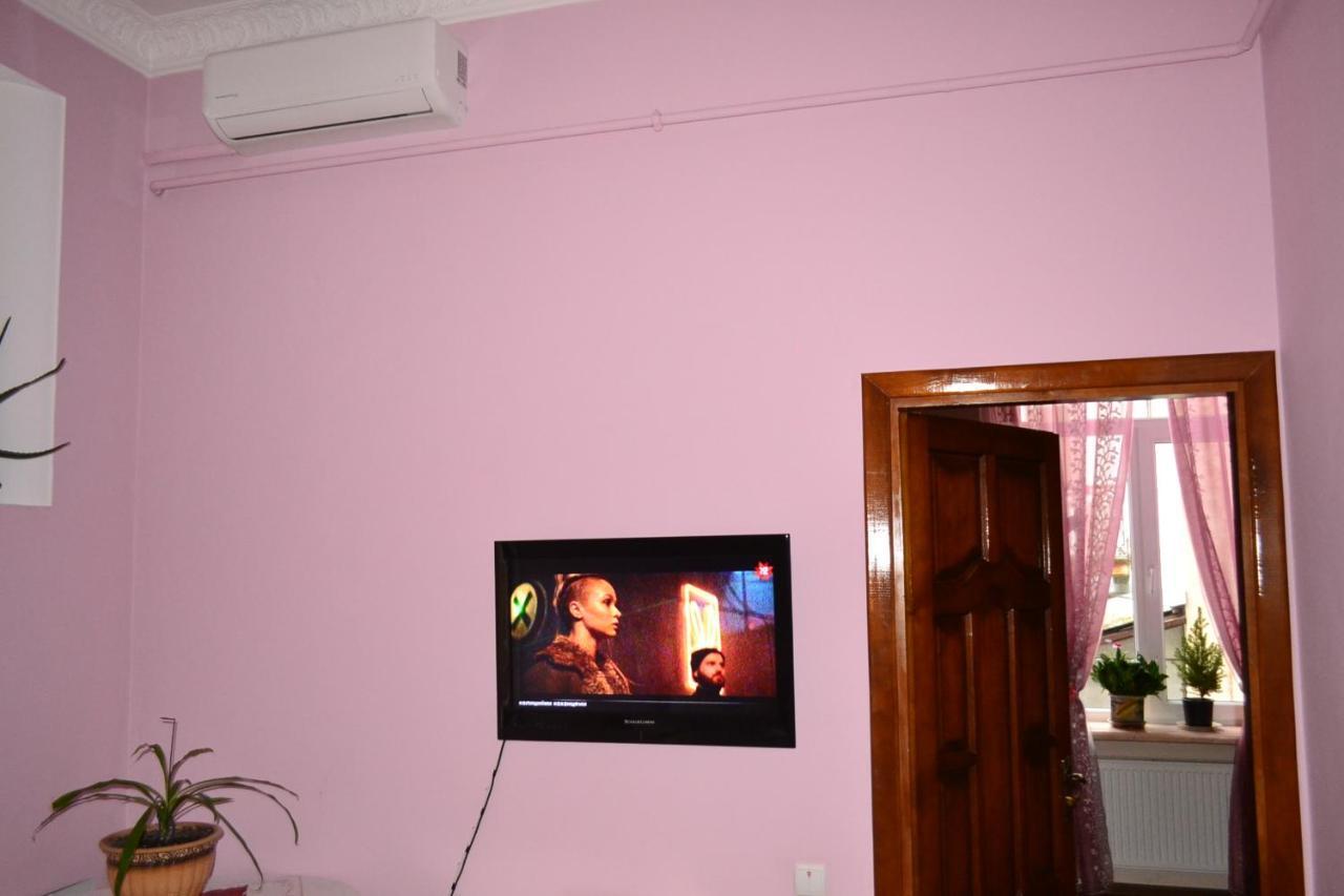 Apartment On Shevchenka Boulevard Ternopil Exterior foto